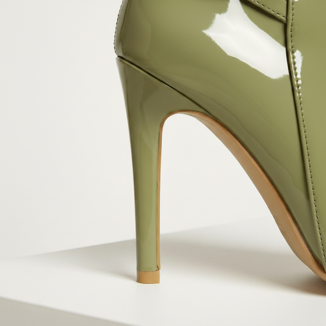 Costanza Gloss Boots