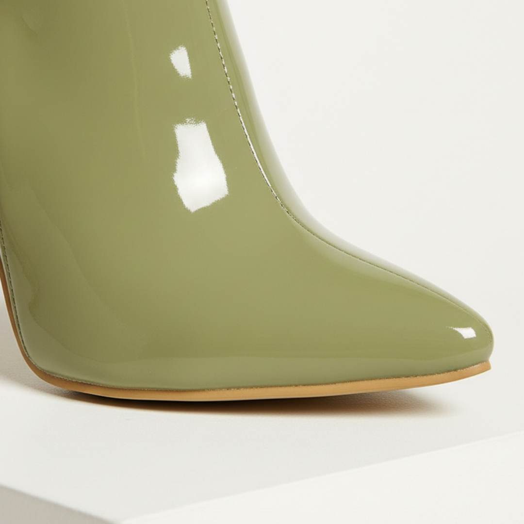Costanza Gloss Boots