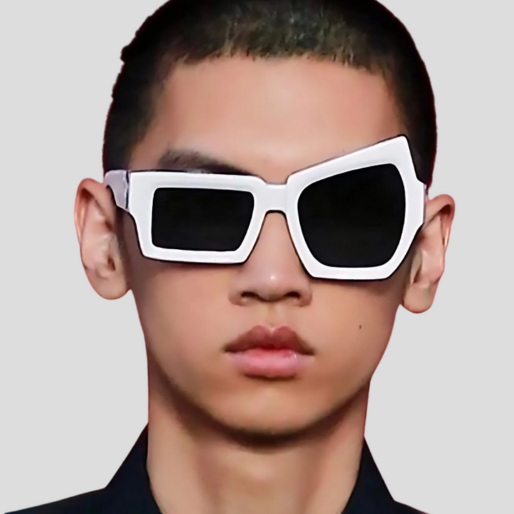 Gilles Shades