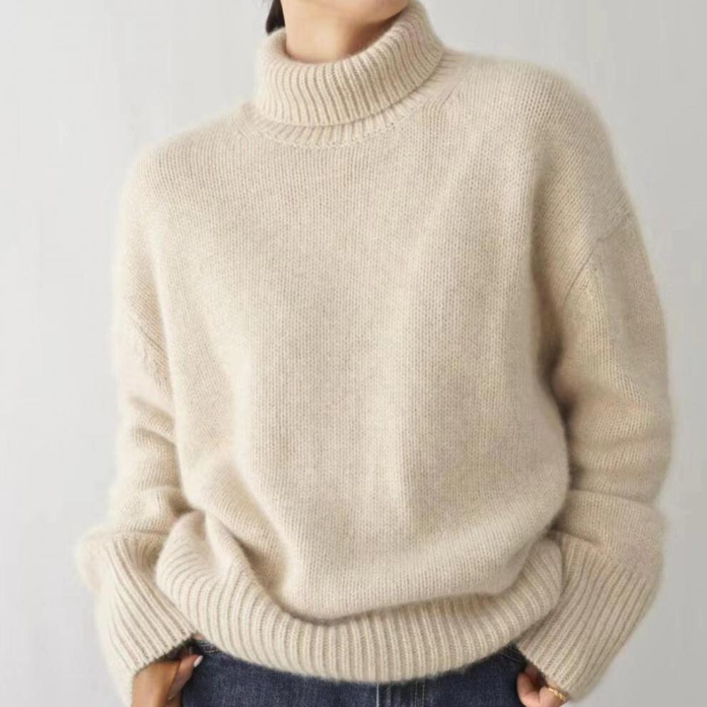 Alvara Turtleneck