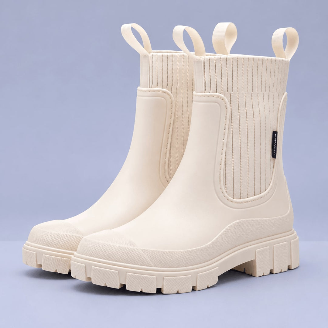 Talia Chelsea Boots