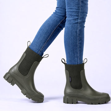 Talia Chelsea Boots