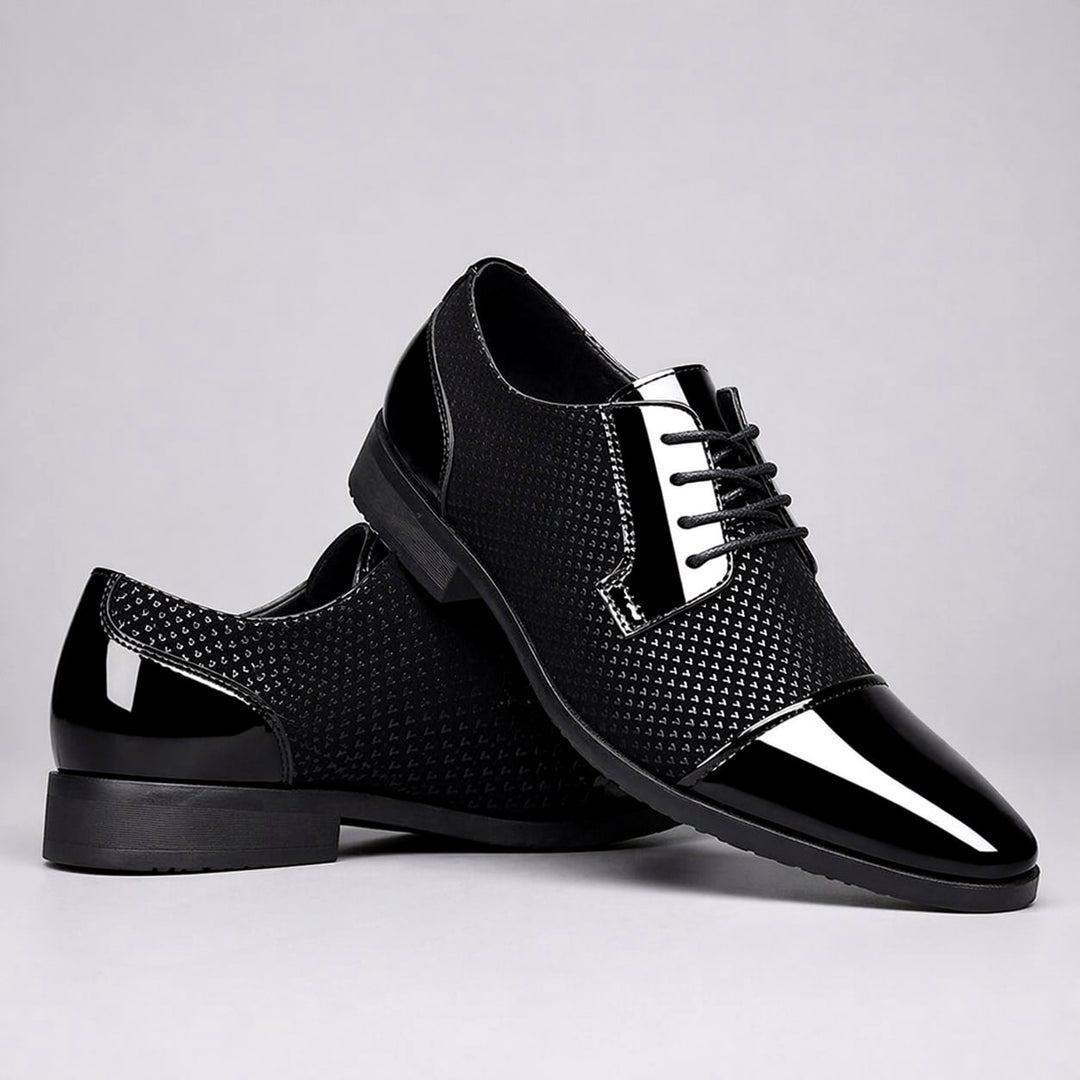 Hensley Leather Oxfords — Black