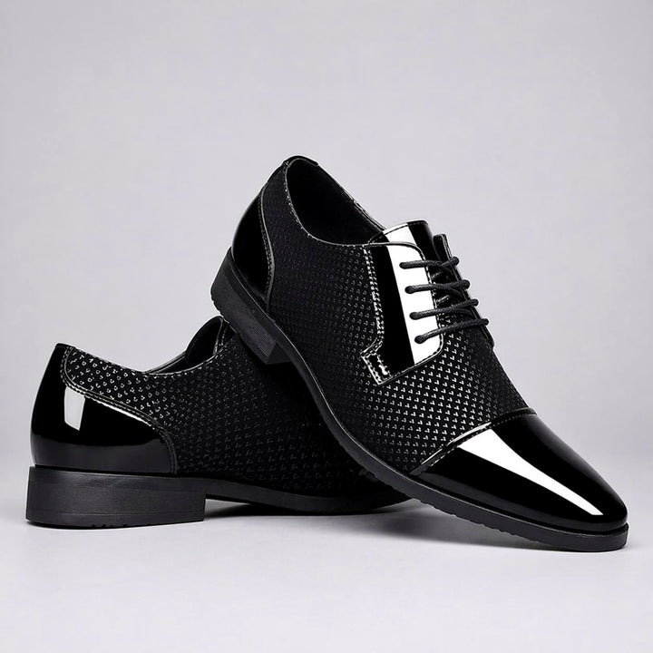 Hensley Leather Oxfords — Black