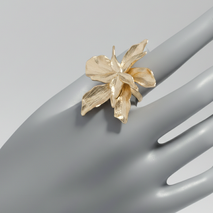 Fausta Floral Ring